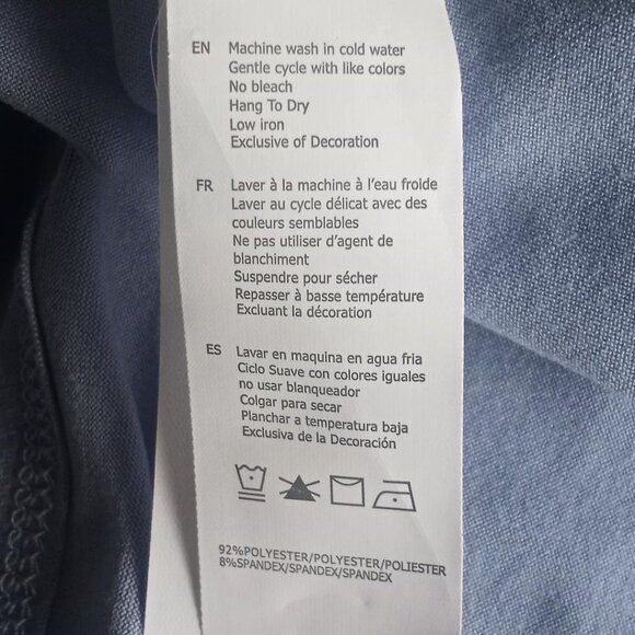 Refuge Graphic Tee - Picture 6 of 6